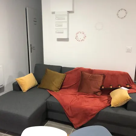 8 Couchages 201 Laveissiere
